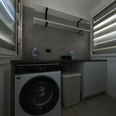 Legacy Marine 3 - Serenity, Luxury Designer Penthouse Zára
