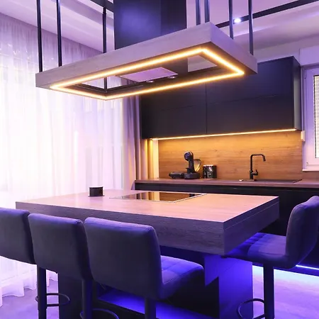 Legacy Marine 3 - Serenity, Luxury Designer Penthouse Lägenhet Zadar