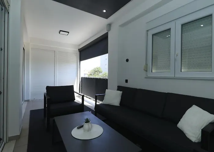 Legacy Marine 3 - Serenity, Luxury Designer Penthouse Apartamento Zadar