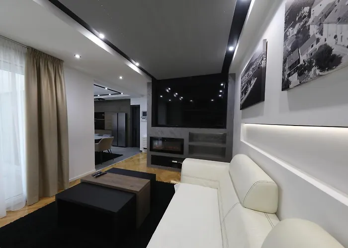 Legacy Marine 3 - Serenity, Luxury Designer Penthouse Apartamento *