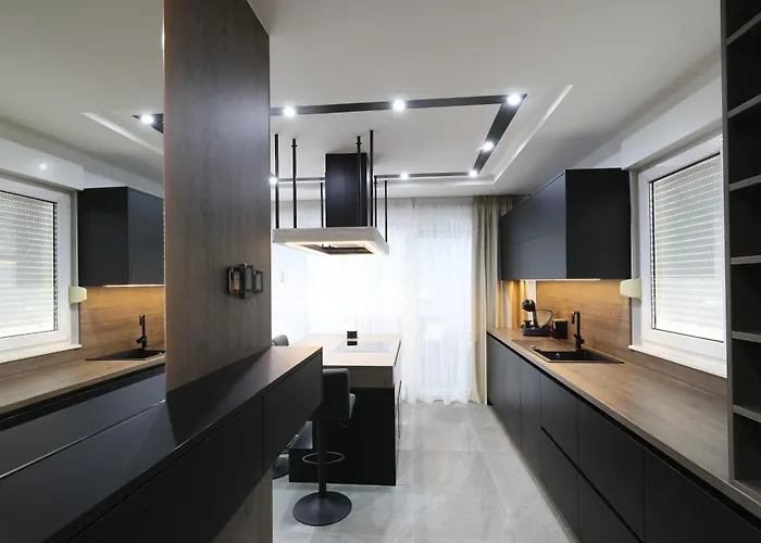 Legacy Marine 3 - Serenity, Luxury Designer Penthouse Apartamento