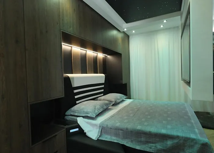Legacy Marine 3 - Serenity, Luxury Designer Penthouse Apartamento
