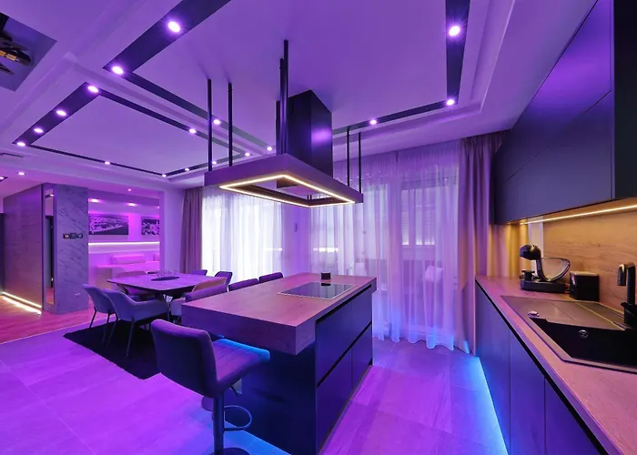 Legacy Marine 3 - Serenity, Luxury Designer Penthouse Apartamento
